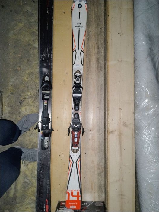 Vand skiuri Stockli si Rossignol