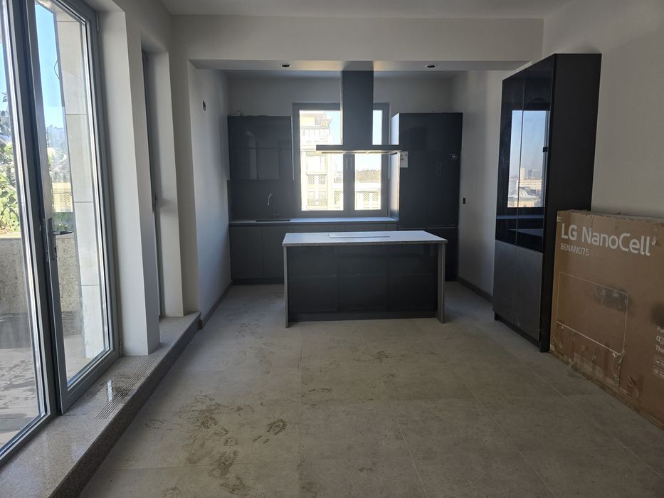 Пентхаус в Мирабад Авеню(Mirabad Avenue) 420м²