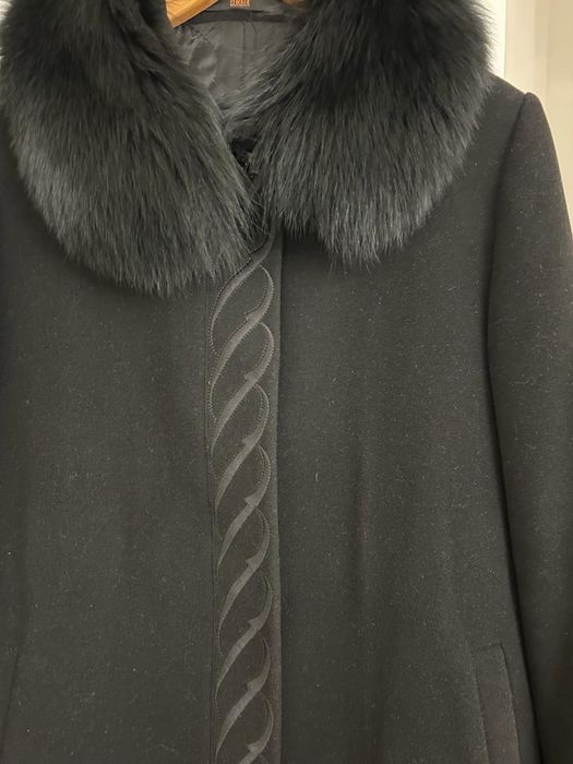 Продам зимнее пальто