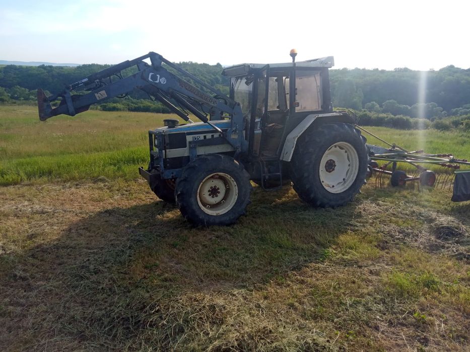 Tractor cu încărcător frontal Lamborghini Formula 105