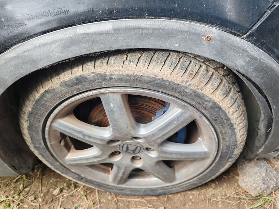 Jante honda civic 5x114,3 R17 cu cauciucuri iarna m+s