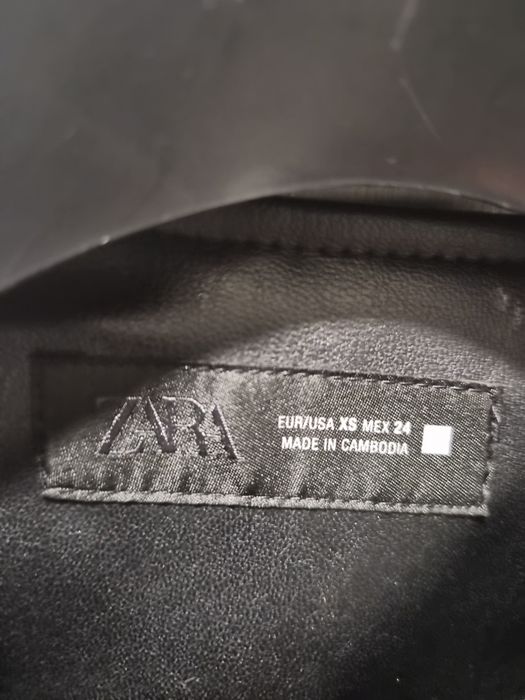 Дамско кожено яке ZARA
