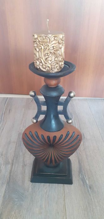 свещник от ориента със свещ