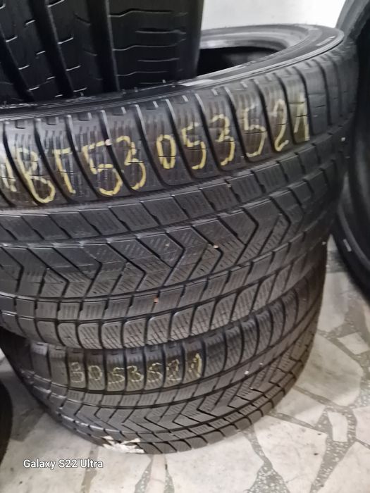 305 35 21 цола Pirelli 4броя Замъка Ямбол
