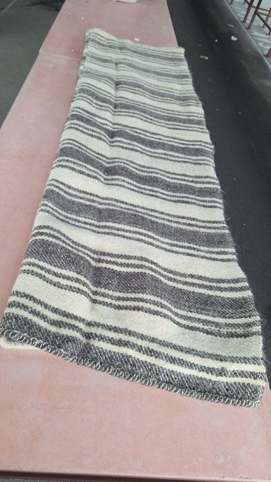 Tol/covor tesut din lana