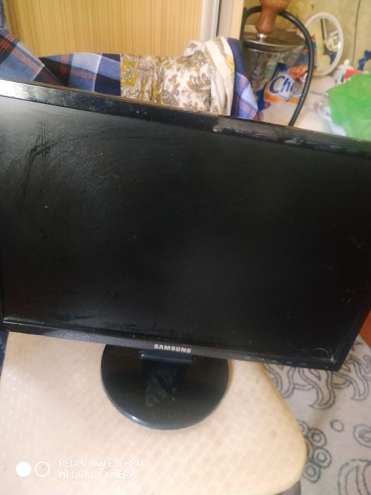 Продаётся телевизор, 17 диогональ,монитор Самсунг