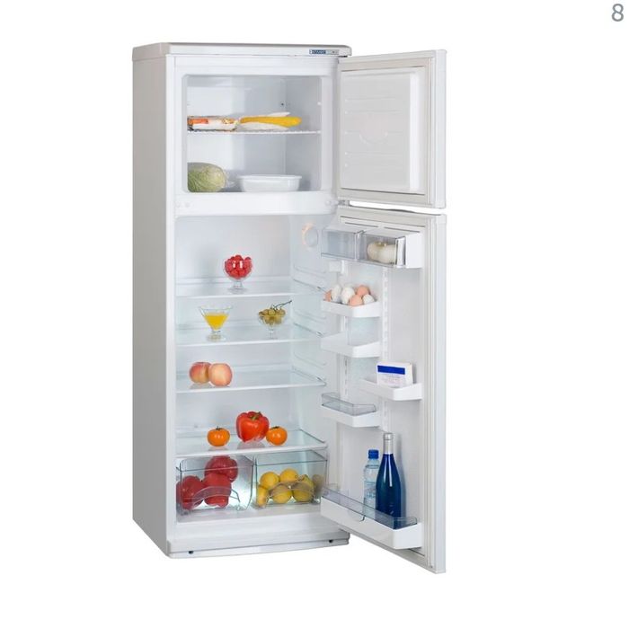 Продам Холодильник Атлант