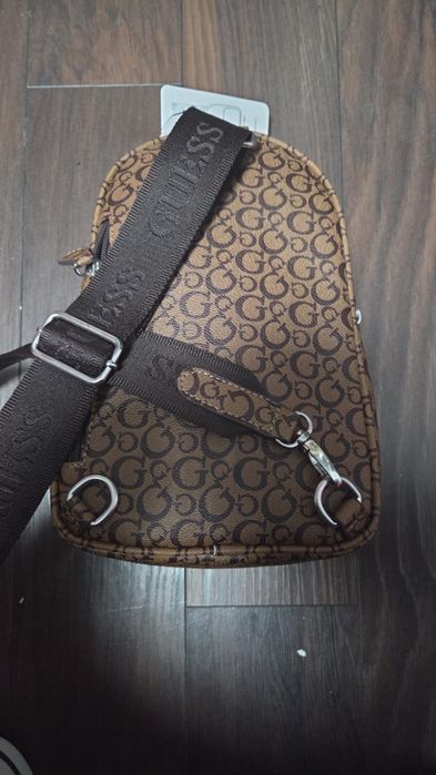 Borseta GUESS originală