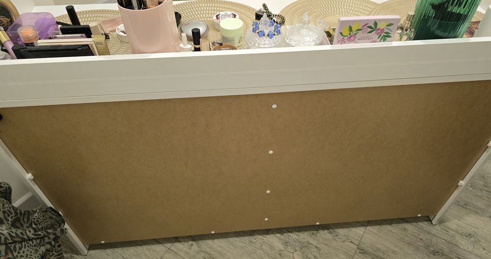 Комод, в хорошем состоянии.