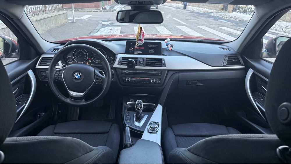 BMW F30, 320D 184 hp, Trapa electrica,Xdrive(4x4) cutie automata in 8+1 rapoarte.