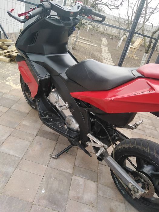 Vând Derbi Gp1  50cc