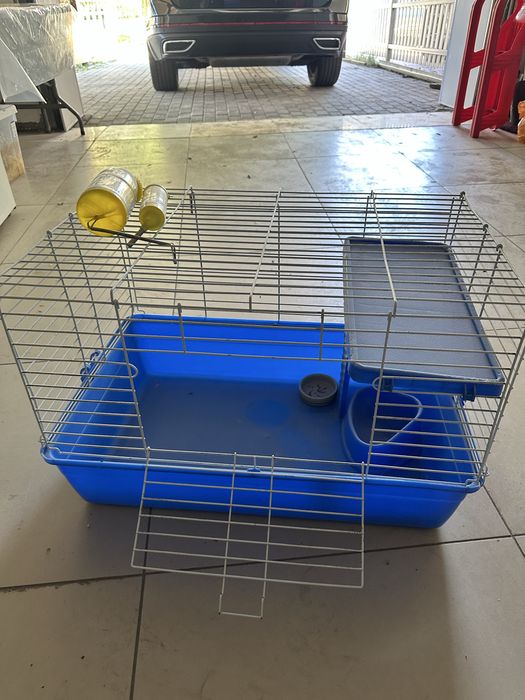 Продам клетку для шиншилы