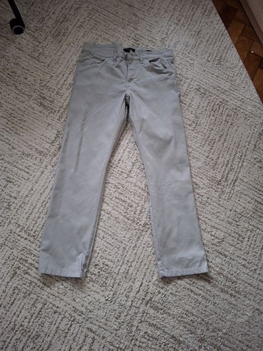 Vând pantaloni gri barbati noi, m, lc waikiki
