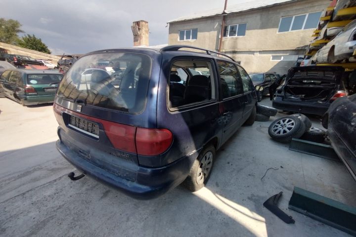 Macara geam spate stanga electrica YM2114A389BA Seat Alhambra 2000