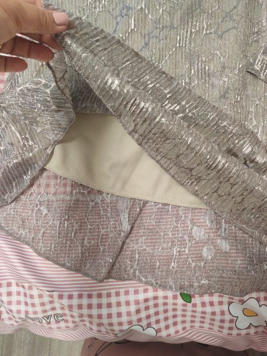 Rochie elegantă din lurex