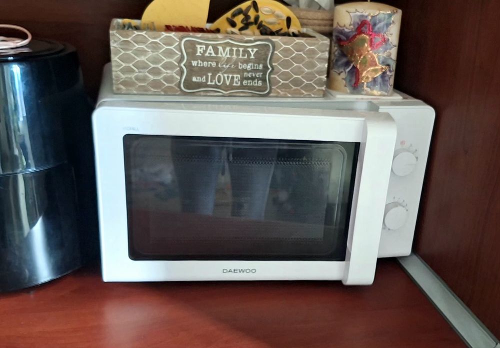 Микровълнова фурна Daewoo