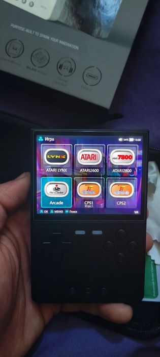 Trimui brick консоль для эмуляций ретро консолей в отличном состоянии.