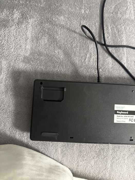 Tastatura Spacer