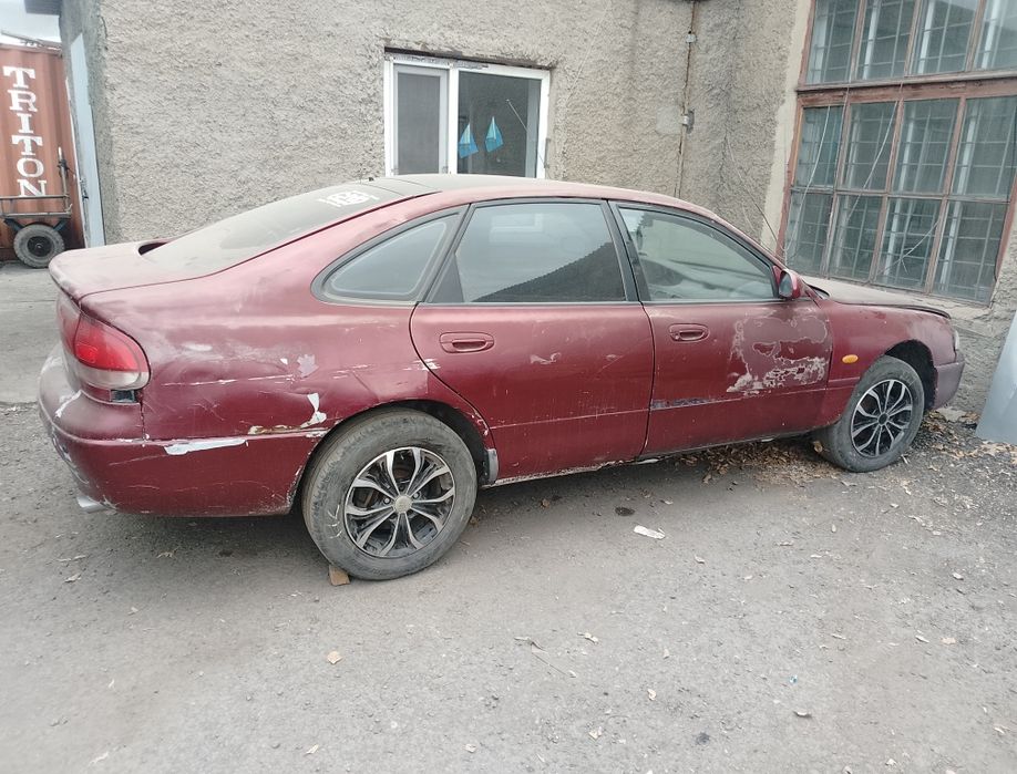 Продам Мазду кронос