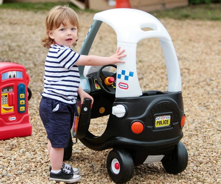 Детска кола за бутане Little Tikes, Полиция