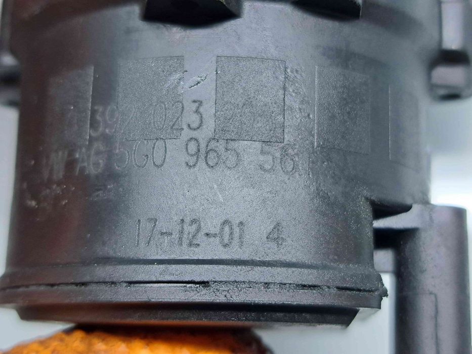 Pompa recirculare apa  AUDI A3 Sportback (8VS, 8VM) [Fabr 2013-prezent