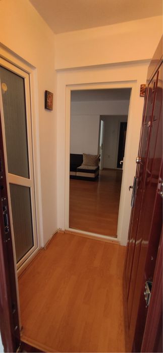 Se inchiriaza  apartament cu 2 camere