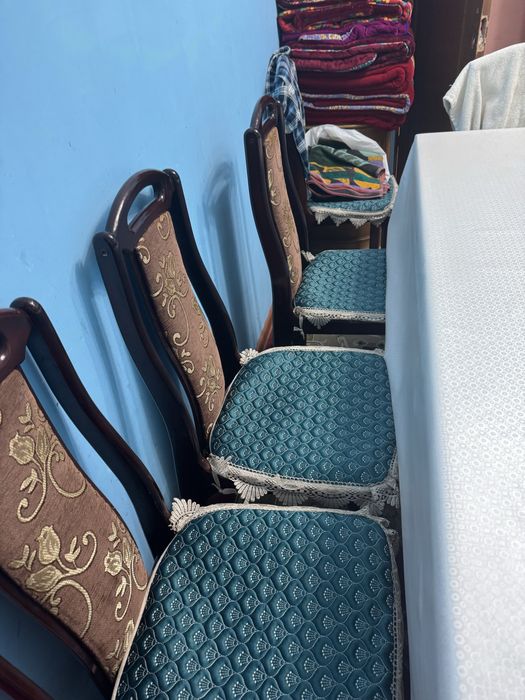 Стулья деревянные