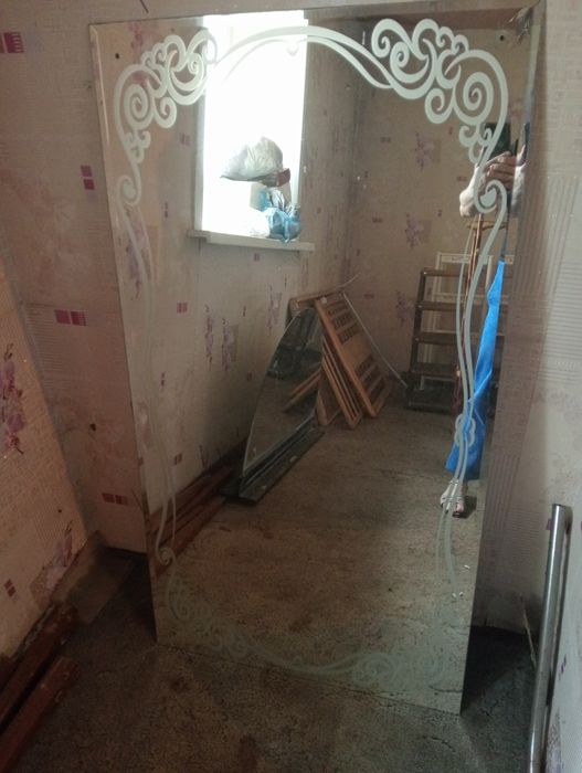 Продам зеркала.. 3 шт.