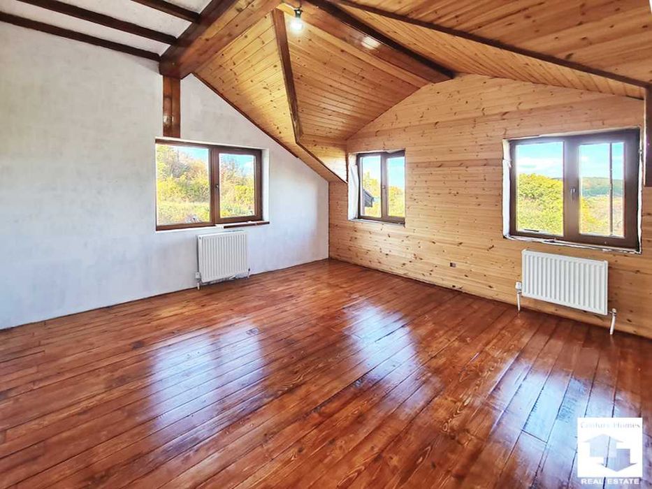 Продава се Къща в с. Столът, Област Габрово - 220 кв.м за 1132 €/кв.м - Снимка #15