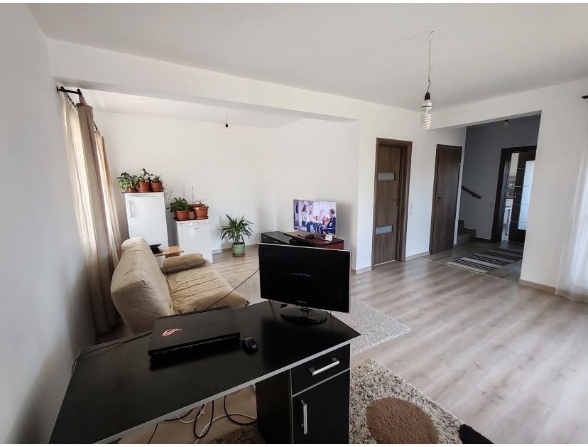 Vila de vanzare la 5’ de Bucuresti,Magurele/Ilfov