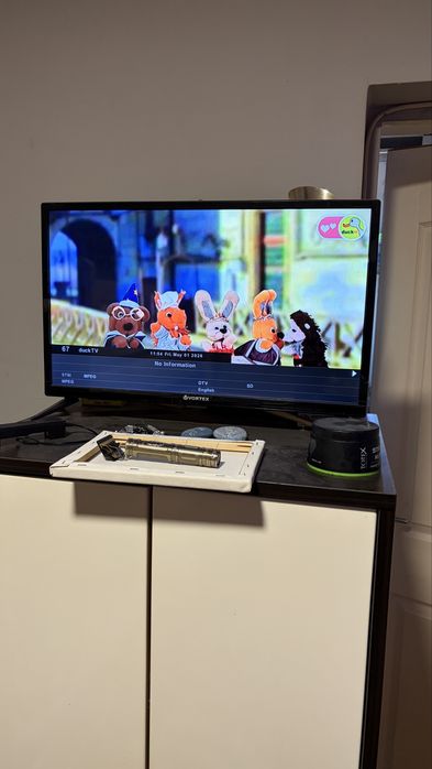 Tv LCD Vortex  65 cm