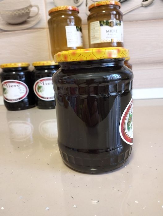 Vând miere de mană