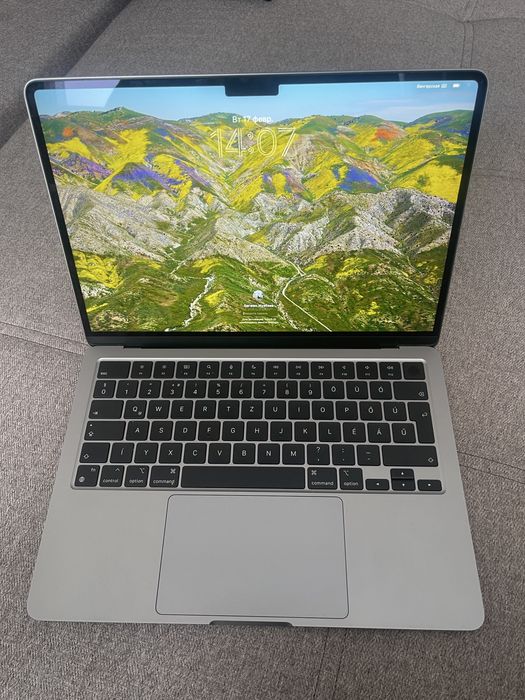 Macbook Air 2022 M2
