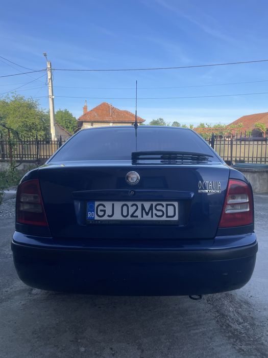 Skoda Octavia 1Tour
