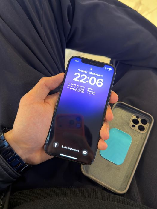 Продам iPhone 12 Pro