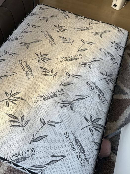 Отдам бесплатно б/у матрас