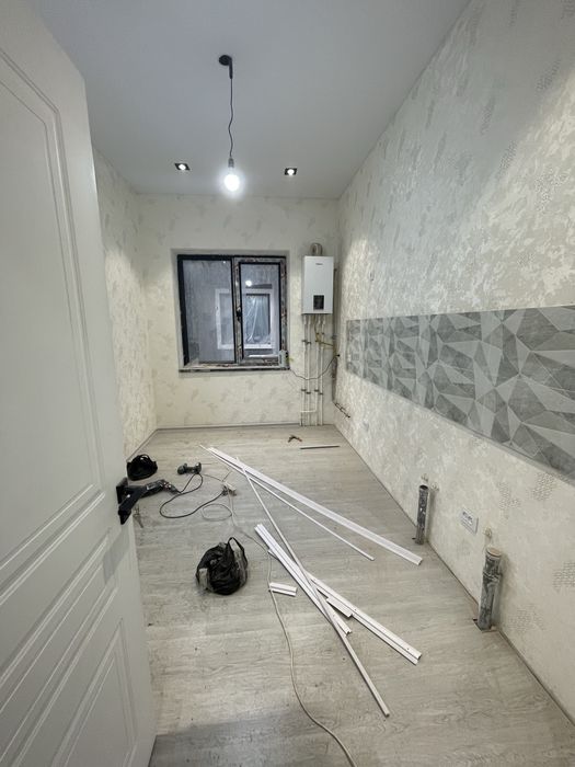 Uchaska sotiladi 4 xona sergeli Xonabod