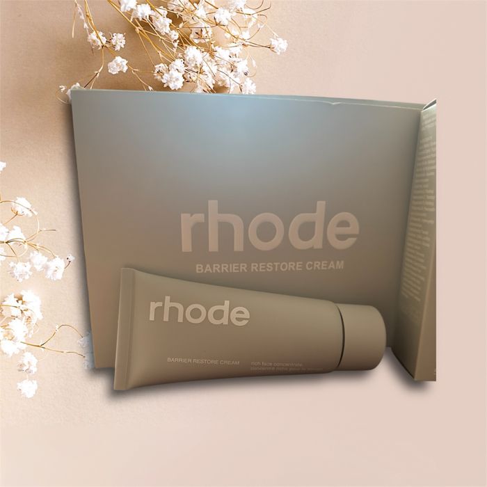 Крем за лице Rhode Barrier Restore – хидратация и възстановяване