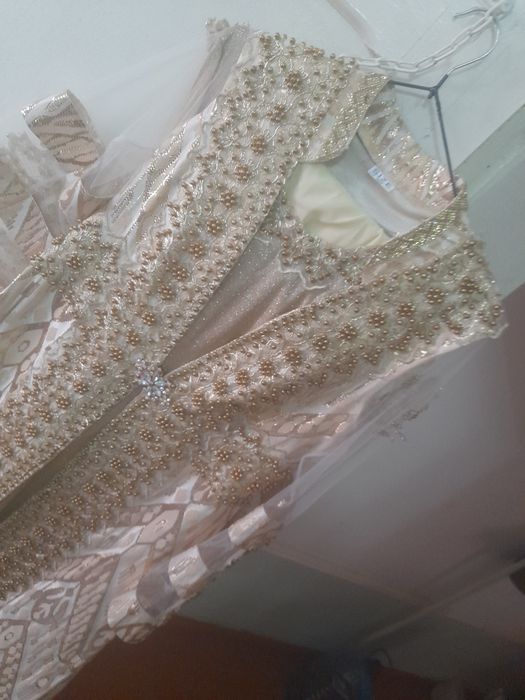 Tez va arzon sotiladi