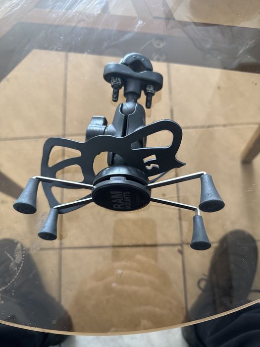 Suport telefon moto RAM mounts x-grip