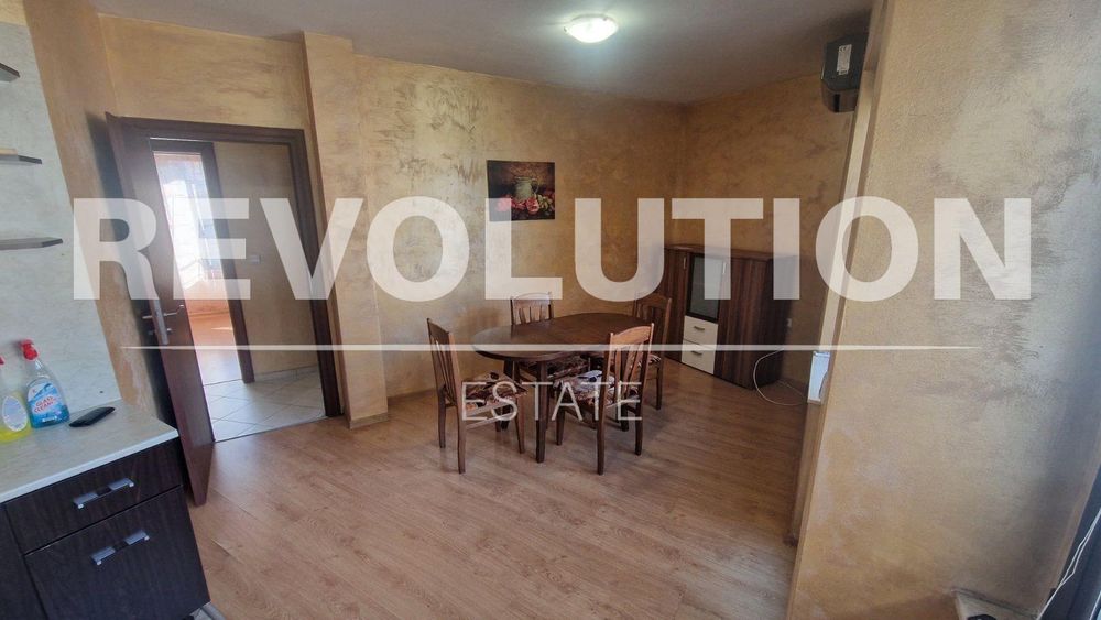 Тристаен апартамент  в гр.Варна, Лятно кино Тракия!