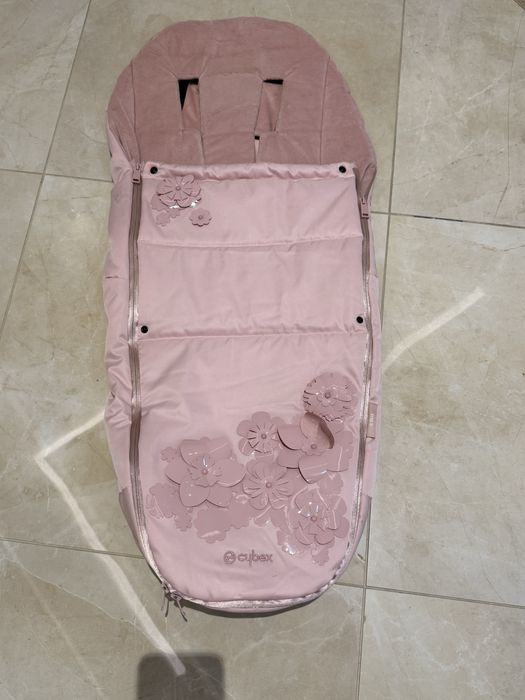 Зимен чувал Cybex Platinum Simply Flowers