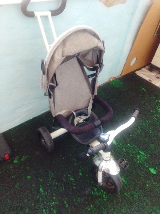 Продается детский велосипед - коляска