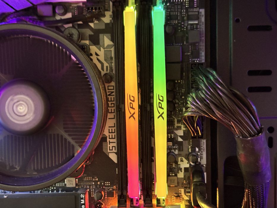 Геймърски компютър -  16RAM/AMD/8GB/1TB