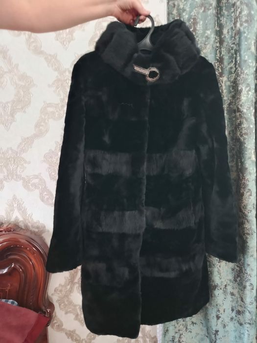 Продам мутоновую шубу