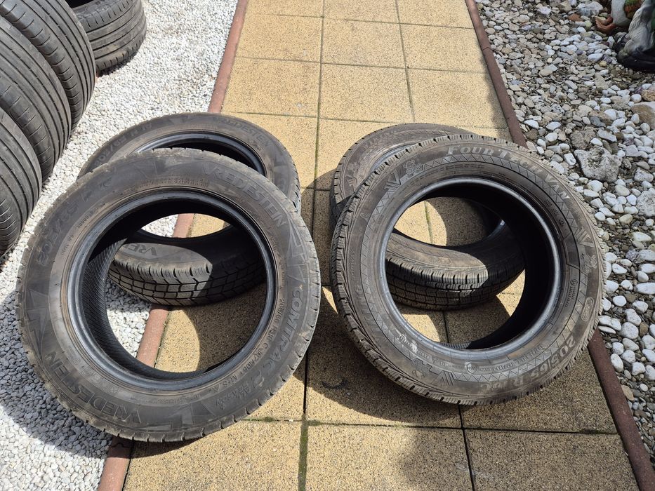 Vând cauciucuri 205/65/16 C M+S // Toate sezoanel// 2și2