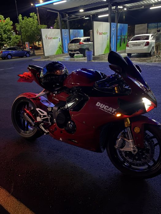 Dugatte 800 kuba