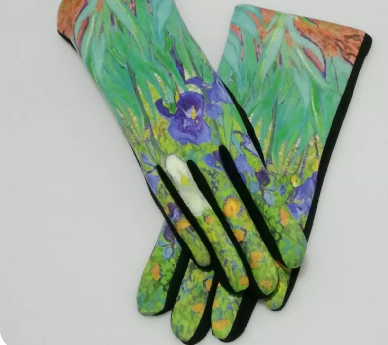 Перчатки новые продам