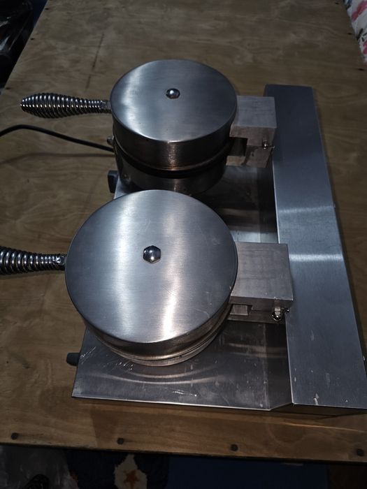 Вафильница профессиональная