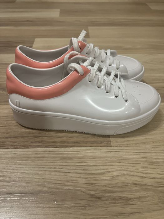 Кецове Melissa